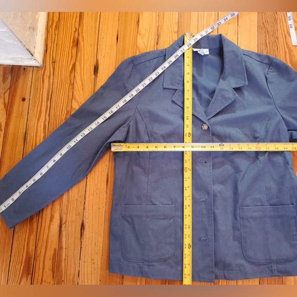 The Togs Shop Petite Large Blue 4 Button Blazer w/ Front Pocket Jacket! - Picture 5 of 6